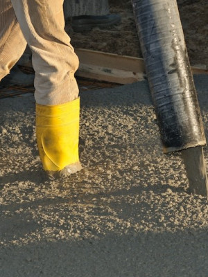 Pressure Measurement in Abrasive Media Using Vulkollan® Membranes